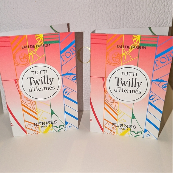 HERMES TUTTI TWILLY SAMPLES - Picture 2 of 5